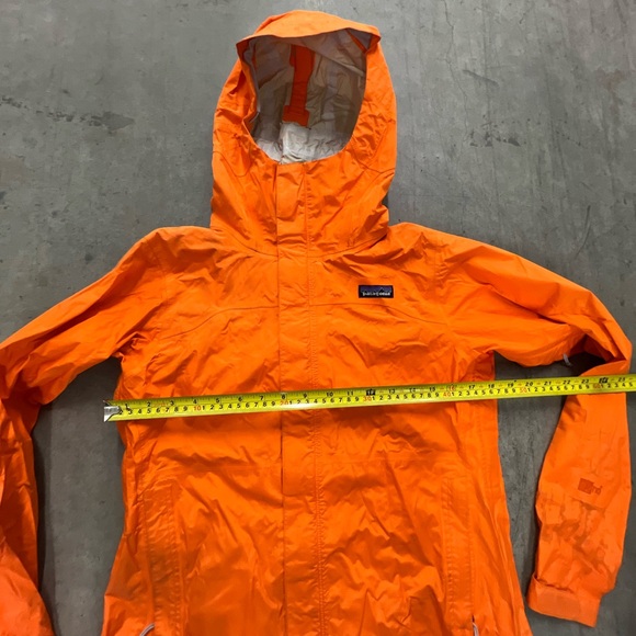 Patagonia Women's Vibrant Orange Ski Jacket - Picture 3 of 8